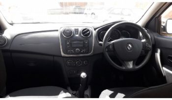 Renault Sandero 900T Stepway 2015 full