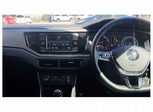Volkswagen Polo 1.0 TSI Comfortline 2019 full
