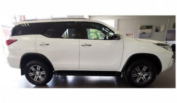 Toyota Fortuner 2.4 GD-6 Raised Body Auto 2018 full
