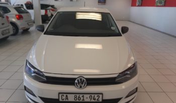 Volkswagen Polo 1.0 TSI Trendline 2018 full