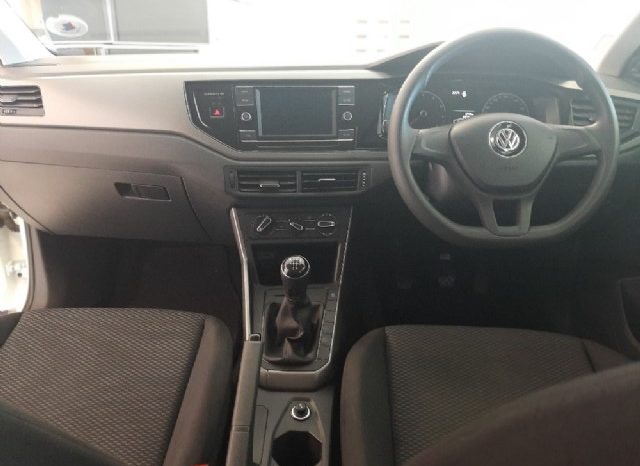 Volkswagen Polo 1.0 TSI Trendline 2018 full