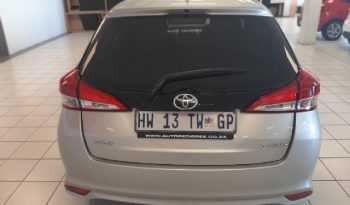 Toyota Yaris 1.5 XS 5 Door 2019 full