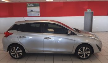 Toyota Yaris 1.5 XS 5 Door 2019 full