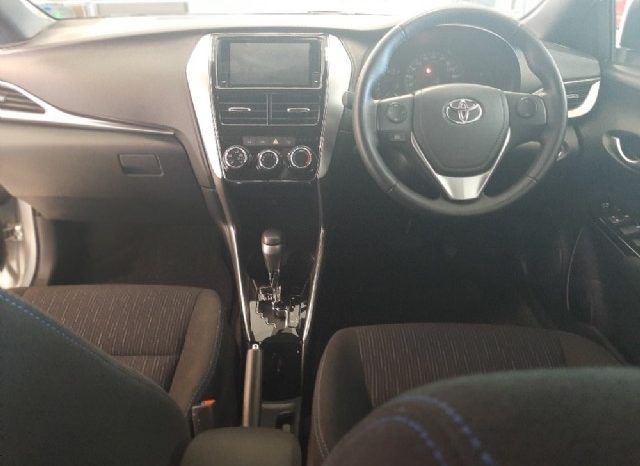 Toyota Yaris 1.5 XS 5 Door 2019 full