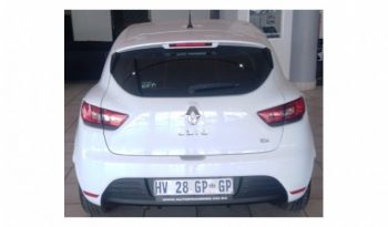 Renault Clio IV 900T Authentique 5 Door (66kW) 2019 full