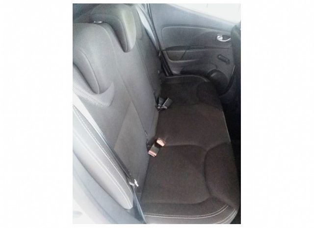 Renault Clio IV 900T Authentique 5 Door (66kW) 2019 full