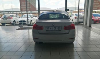 BMW 3 Series 320i Auto (F30) 2018 full