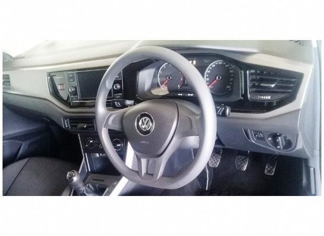 Volkswagen Polo 1.0 TSI Trendline 2018 full