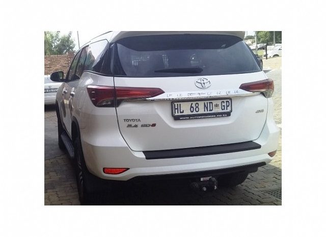 Toyota Fortuner 2.4 GD-6 4×4 Auto 2018 full