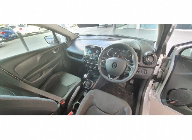 Renault Clio IV 900T Authentique 5 Door (66kW) 2019 full