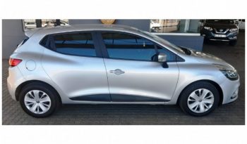 Renault Clio IV 900T Authentique 5 Door (66kW) 2019 full