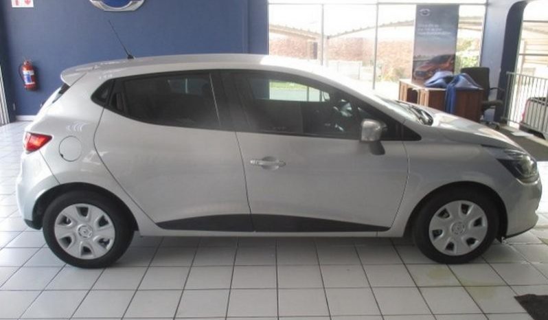 Renault Clio 4 1.2 Authentique 2014 full