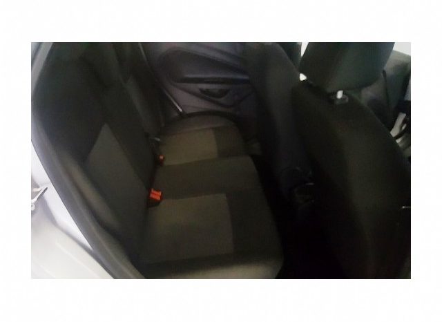Ford Fiesta 1.4 Ambiente 5 Door 2017 full