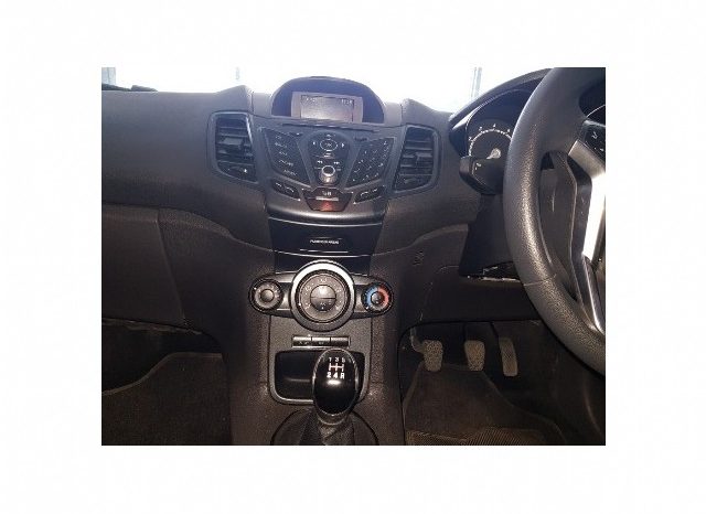 Ford Fiesta 1.0 EcoBoost Trend 5 Door 2018 full