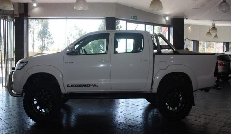 Toyota Hilux 3.0 D-4D D/cab 4X4 Raider Legend 45 2016 full
