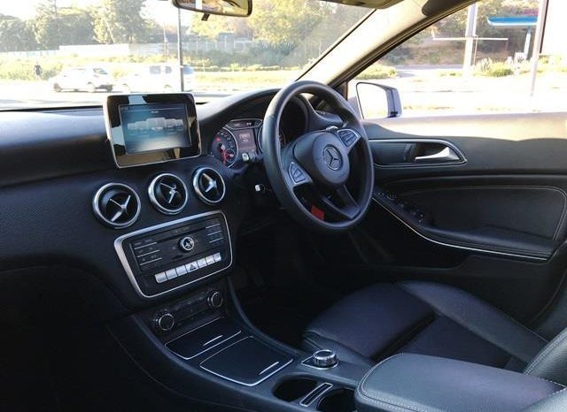 MERCEDES BENZ A-Class A 200 Style A/T 2016 full