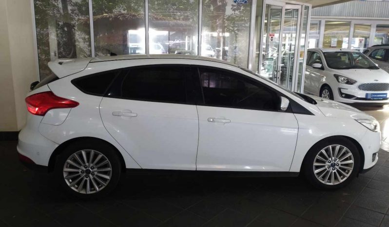 Ford Focus FOCUS 5DR TREND 1.0 92KW MAN 2016 full