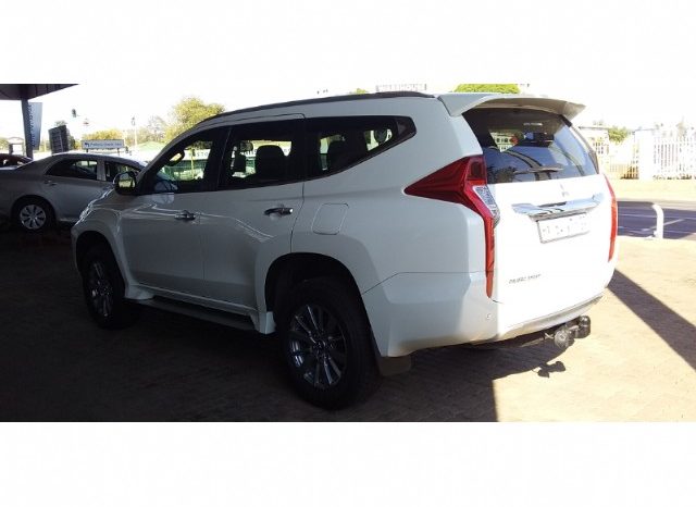 Mitsubishi Pajero Sport 2.4D Auto 2019 full