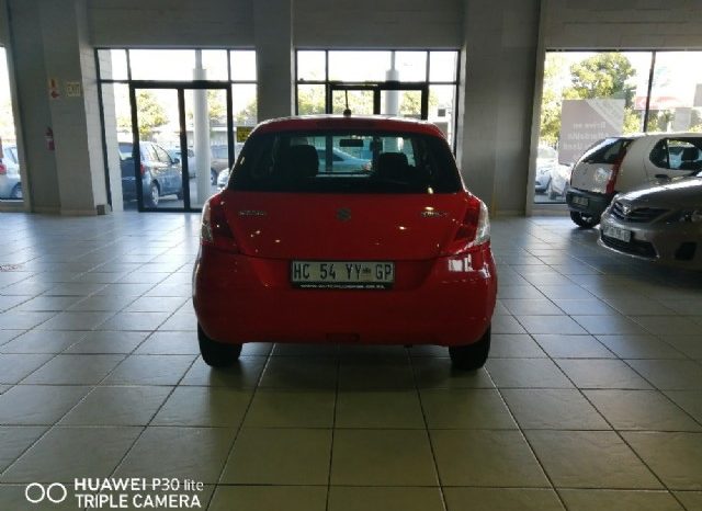 Suzuki Swift Hatch 1.2 GA 2017 full