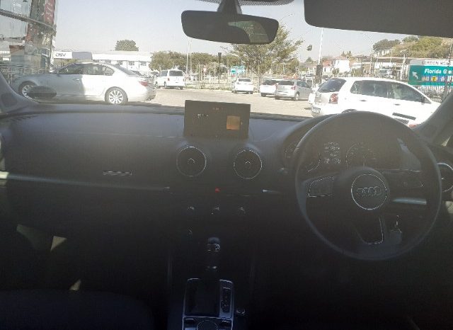 Audi A3 Sportback 1.0 TFSI S-Tronic 2019 full