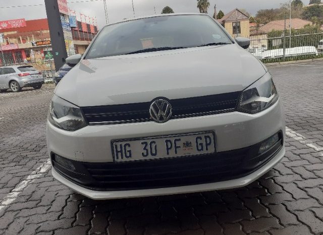 Volkswagen Polo Vivo 1.4 Comfortline 5 Door 2018 full