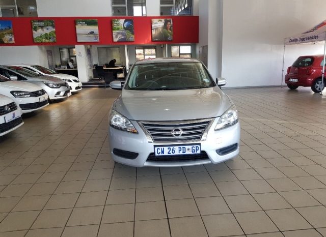 Nissan Sentra 1.6 Acenta 2014 full