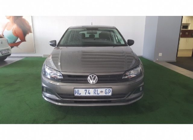 Volkswagen Polo 1.0 TSI Trendline 2018 full