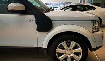 Land Rover Discovery 4 3.0 D V6 SE 2016 full