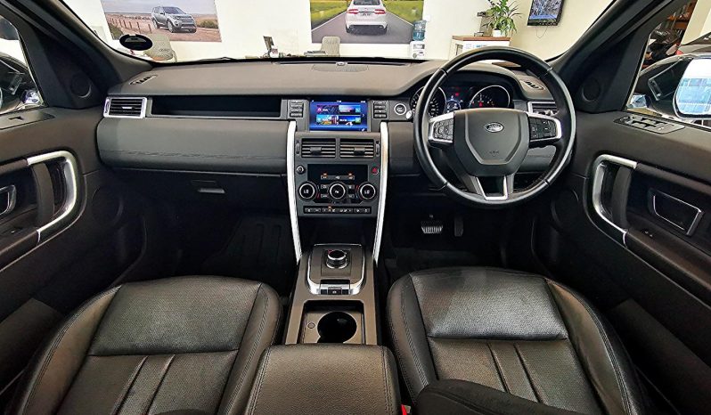 Land Rover Discovery Sport DISCOVERY SPORT 2.0i4 D SE 2019 full