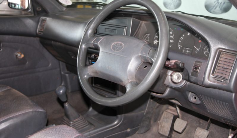 Toyota Tazz 130 carri f/c p/v 2004 full