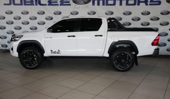 Toyota Hilux 2.8 gd-6 rb a/t raider p/u d/c 2018 full