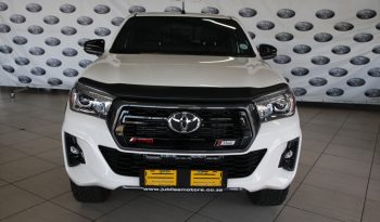 Toyota Hilux 2.8 gd-6 rb a/t raider p/u d/c 2018 full