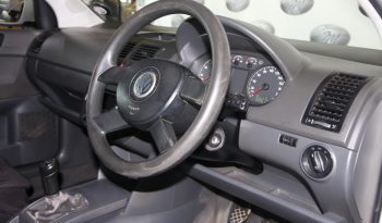 Volkswagen Polo 1.6 2005 full