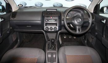 Volkswagen Polo Vivo 1.4 trendline 5dr 2014 full