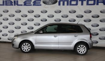 Volkswagen Polo 1.4 comfortline 2009 full