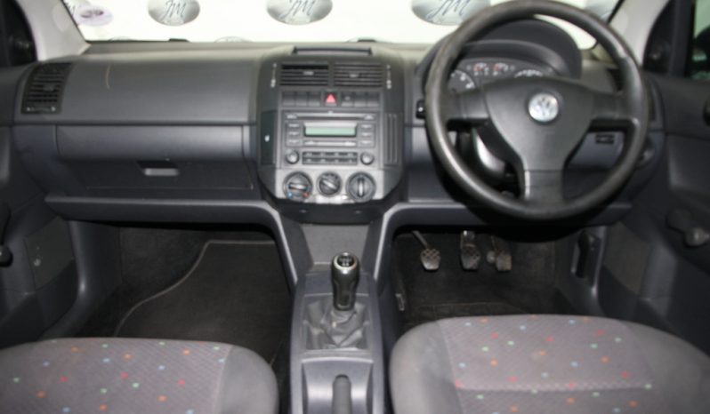 Volkswagen Polo 1.4 comfortline 2009 full