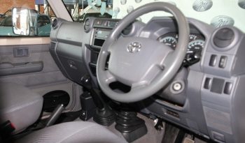 Toyota Land Cruiser 79 4.5d p/u s/c 2015 full