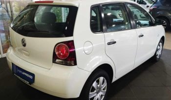 Volkswagen POLO VIVO POLO VIVO GP 1.4 CONCEPTLINE 2016 full