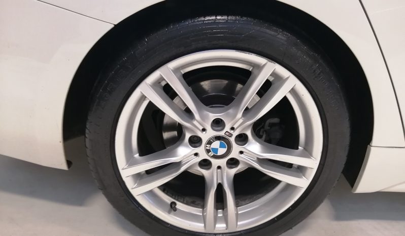 BMW 3 Series 320I M SPORT A/T (F30) 2017 full