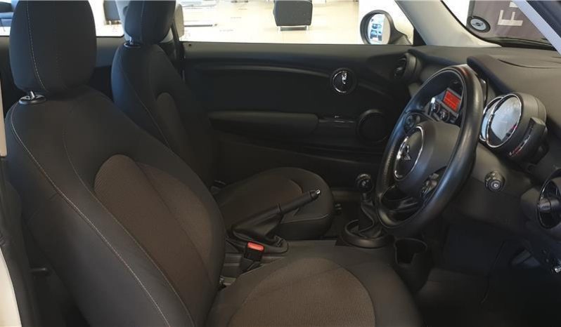 MINI Hatch MINI ONE 1.2T 2018 full