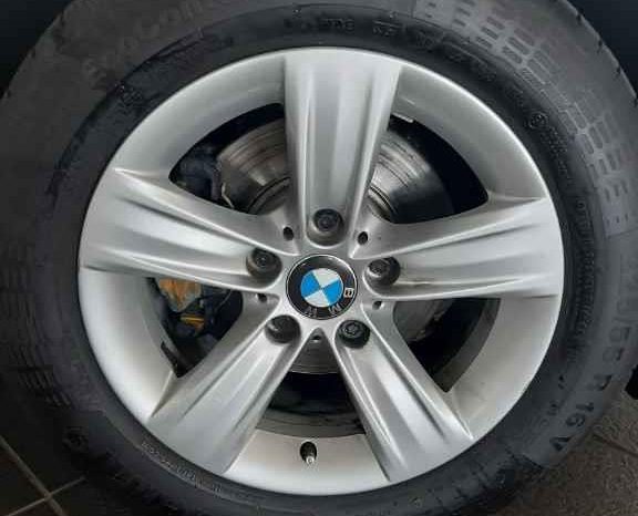 BMW 3 Series 320i A/T (F30) 2015 full