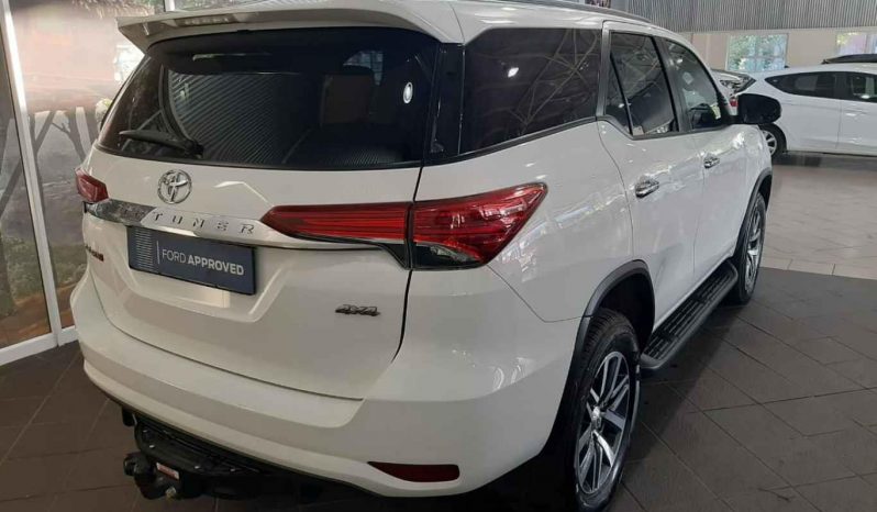 Toyota Fortuner FORTUNER 2.8GD-6 4X4 A/T 2019 full
