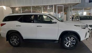 Toyota Fortuner FORTUNER 2.8GD-6 4X4 A/T 2019 full